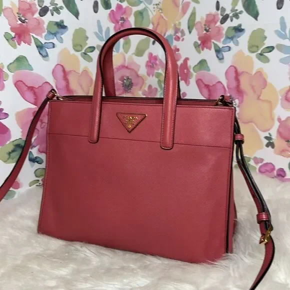 💯Authentic Prada Soft Triple Pocket Convertible Tote Safiano🍀 - Picture 16 of 17